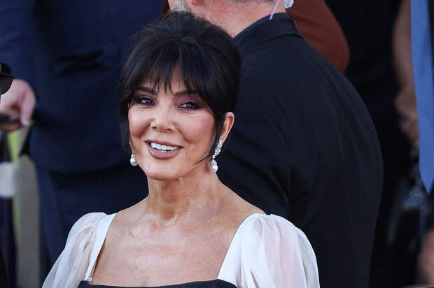 Крис Дженнер рассказала о самом дорогом подарке от бывшего мужа