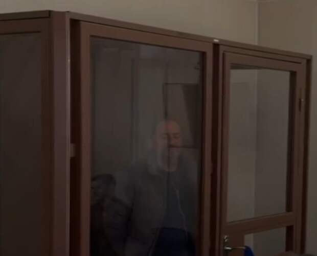 Министр здравоохранения Кубани Филиппов 10 лет фиктивно «работал» в медвузе, чиновника обвиняют в мошенничестве