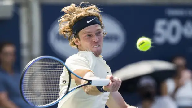 Рублёв победил Чилича и вышел в третий круг теннисного «Мастерса» в Цинциннати