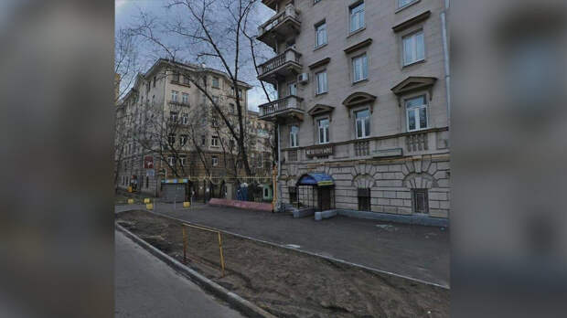 В Москве у Берковичей трёшка в сталинке на Ленинградском проспекте. Фото © 2gis