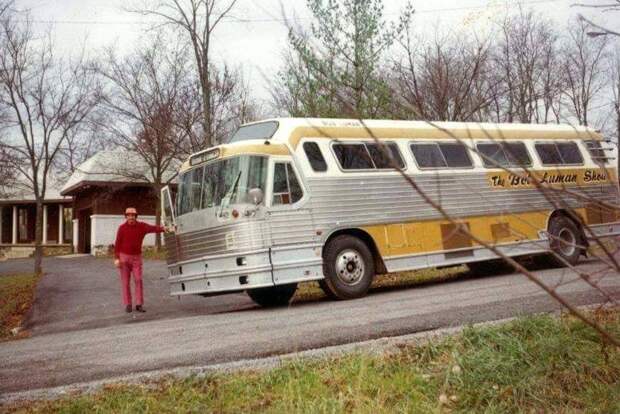 bob lumans tour bus 50's Flex