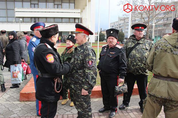 Казаки Крымского казачьего войска «Союза казаков России» из Феодосии