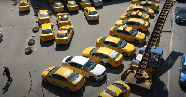 Доходы таксистов выросли на 53% в 2025 году