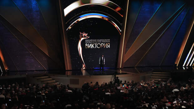 Выбирали лучших певца и певицу: как прошло вручение музыкальной премии «Виктория»