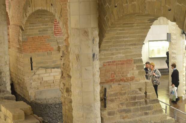 Музей археологии Москвы. Мост, оказавшийся под землей