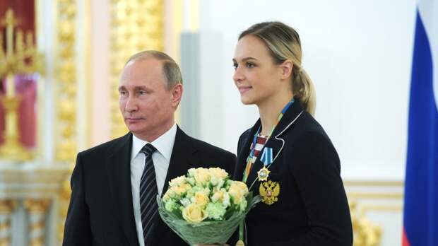 Дмитриева: попросили президента поддержать нас и сделать общий кадр на эту селфи-палку