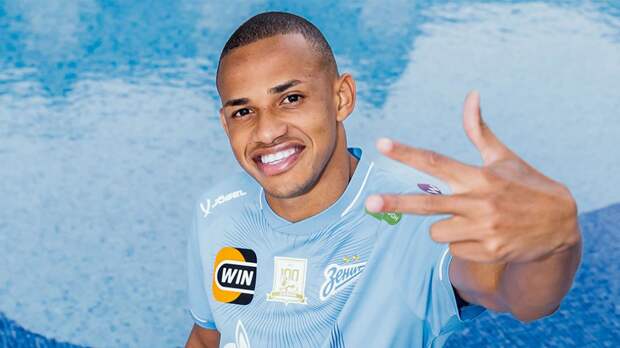 Новичок «Зенита» Джон Джон рассказал историю своего имени: «Папе тоже понравилось»