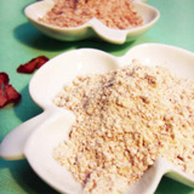 Клубничная пыль+сахар и соль из нее