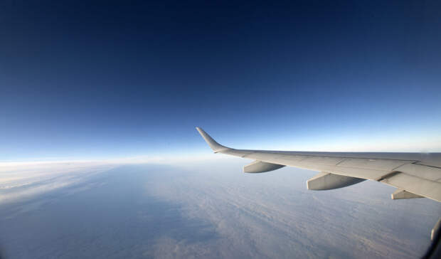 В самарском «Курумоче» задержаны авиарейсы из-за погоды в Москве