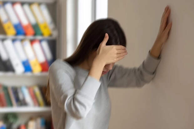 Невролог Демьяновская назвала три главных причины головокружений