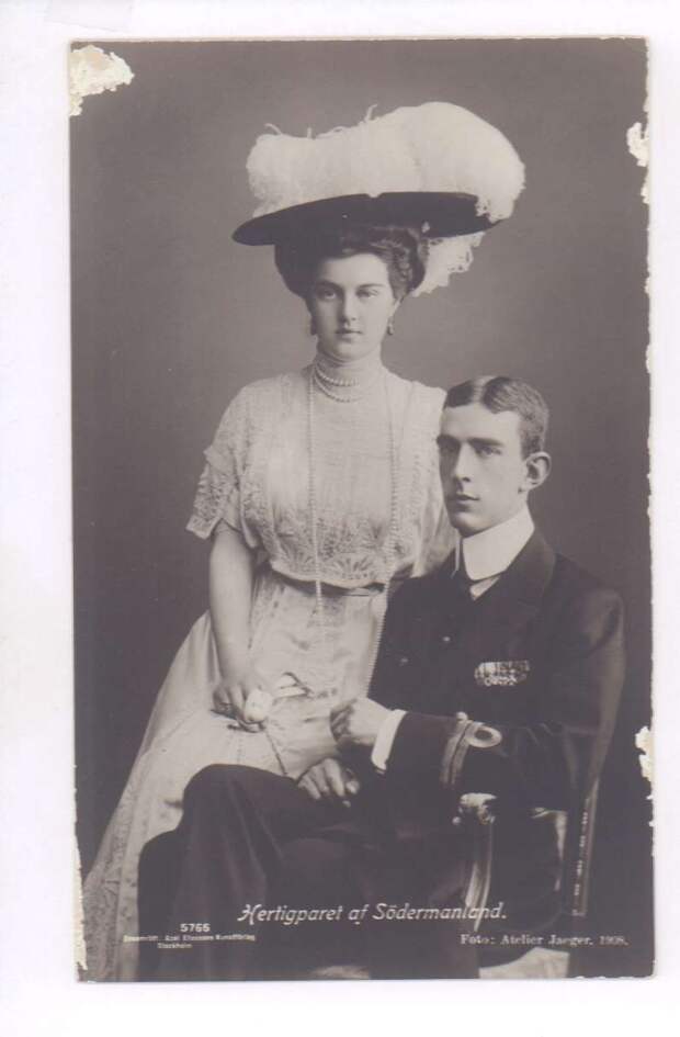 Принц Вильгельм Шведский, герцог Сёдерманландский с супругой Великой княгиней Марией Павловной. 1910 г.
