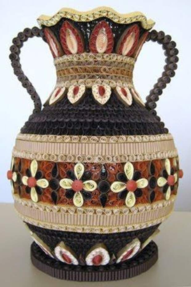 3D Paper quilling vase by Christine Donehue - Paper Filigree