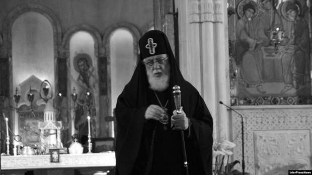 Отец нации: жизнь и служение Католикоса-патриарха всея Грузии Илии II