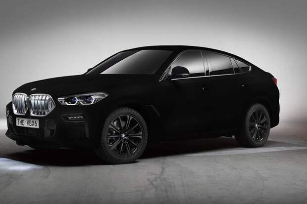 Как BMW покрасила машину в самое чёрное из известных веществ Как BMW покрасила машину в самое чёрное из известных веществ