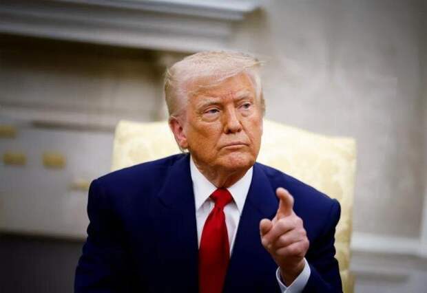 Дональд Трамп ждёт хороших новостей с Украины. Фото © Shutterstock / FOTODOM / Brian Jason