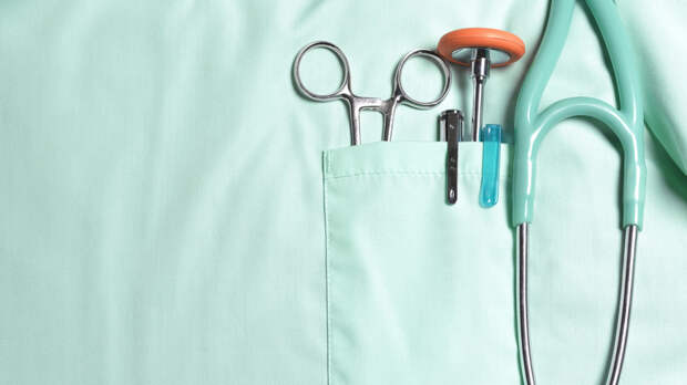 Врач Миронов назвал неврит лицевого нерва следствием раннего отказа от шапки