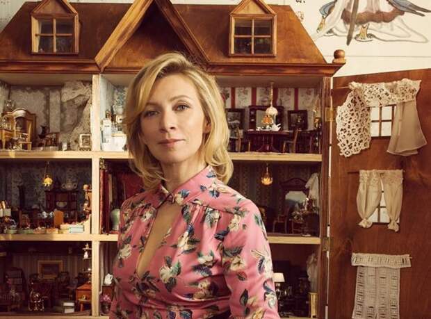 ТАСС: Захарова приготовила традиционные китайские блины в посольстве КНР