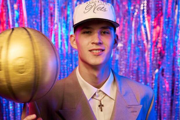 Демин подписал контракт с «Бруклином»