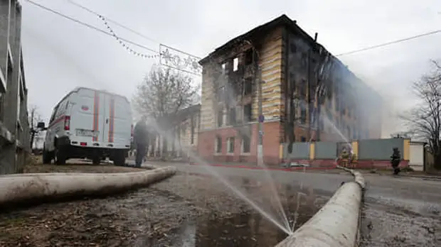 Жертв пожара в НИИ ВКО становится больше // Власти Тверской области подтвердили гибель 17 человек