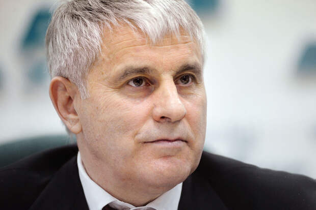 РИА Новости: экс-сенатору Хорошавцеву вменяется шесть эпизодов мошенничества