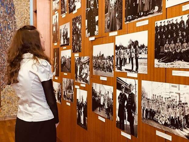 Фотовыставка «Романовы: царское служение» Фотовыставка «Романовы: царское служение»
