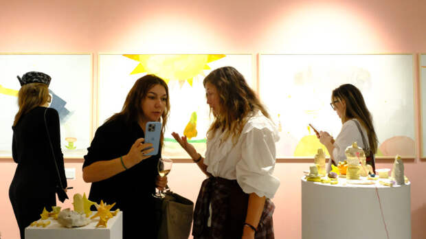 Мир фантастических существ в ART&BRUT: Как выглядит «Хрустальное солнцестояние» Кирилла Доешвили