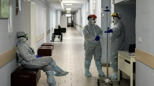 В Иркутской области зарегистрировали 2938 случаев COVID-19 за сутки