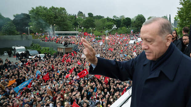 Премьер Венгрии поздравил Эрдогана с победой на выборах