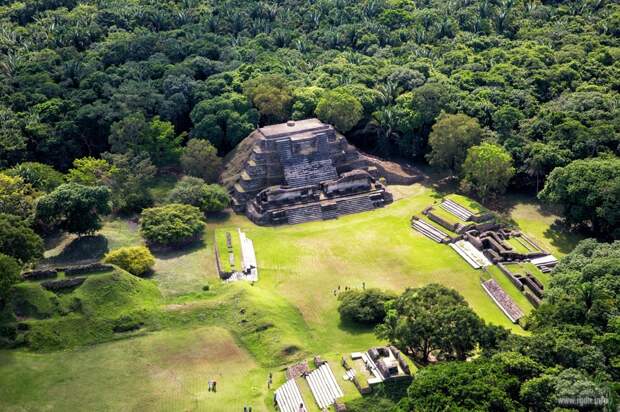 Альтун-Ха, мексиканские пирамиды майя