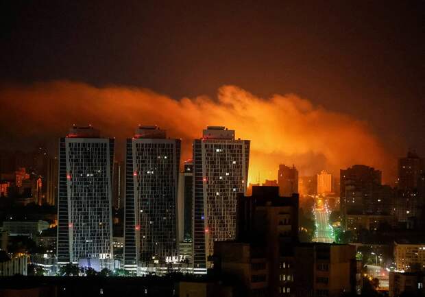 Полковник назвал цели ВС России в ходе массированного удара по Киеву