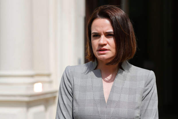 Sputnik: Тихановская собирается вместе с командой переехать из Литвы в Польшу