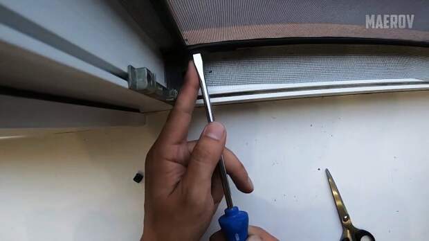 Как сделать в разы дешевле москитную сетку без рамки на окно