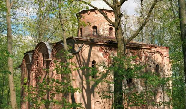 Минкультуры выделит 16,2 млн рублей на реставрацию памятника XII века в Великом Новгороде