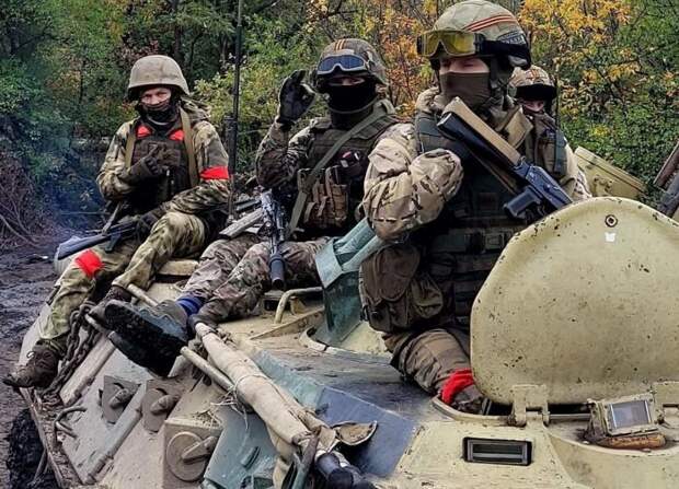 Военные эксперты представили три сценария нападения ВСУ на Херсон: армия РФ готовится к тяжёлым боям Военные эксперты представили три сценария нападения ВСУ на Херсон: армия РФ готовится к тяжёлым боям