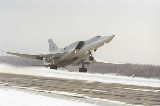 По Киеву впервые с 2022 года ударили огромными ракетами Х-22