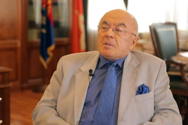 Ректор СПбГУП Александр Запесоцкий