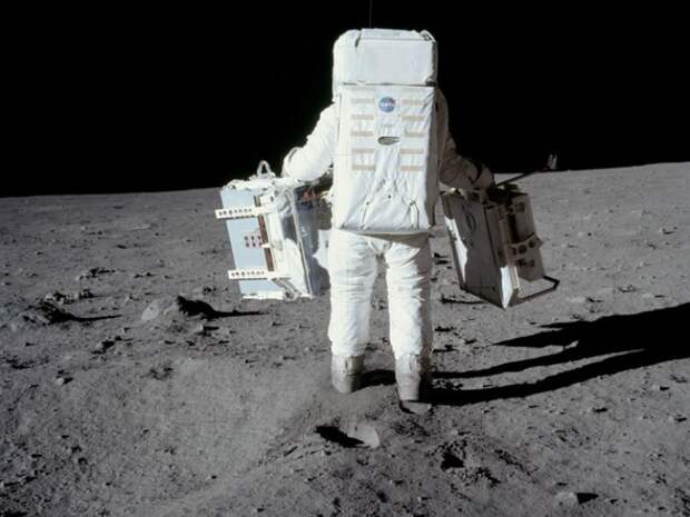 Эдвин Олдрин на Луне | Фото: mosmonitor.ru