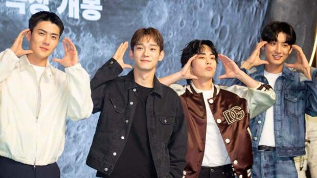 K-pop-группа EXO отправилась в первый за 6 лет тур: четверо из 9 участников выбыло