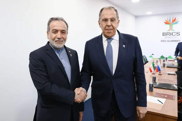 Арагчи: Тегеран серьезно подходит к переговорам с США по ядерной сделке