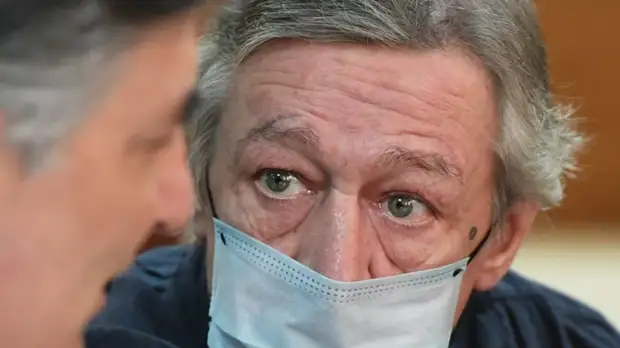 Адвокат: Ефремов не сможет участвовать в заседании 17 августа