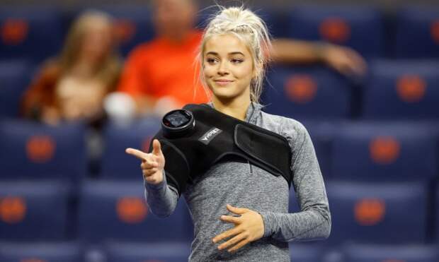 olivia dunne livvy at meet vs Auburn tiktok griddy