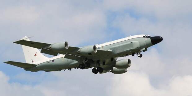 Sohu: секретное оружие России развернуло самолёт НАТО на подходе к Крыму...