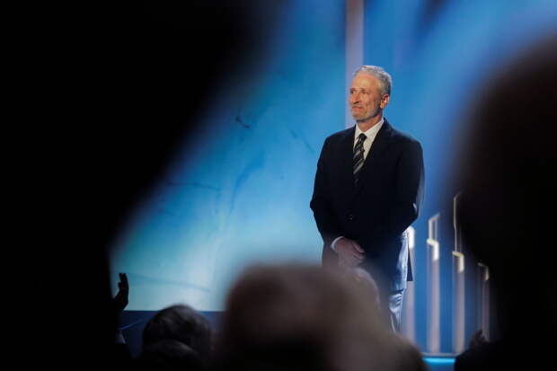 Комик указал на абсурдность слов Трампа об угрозе Гренландии со стороны России