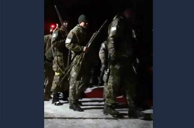 Украинских солдат на учениях готовят к собственным похоронам