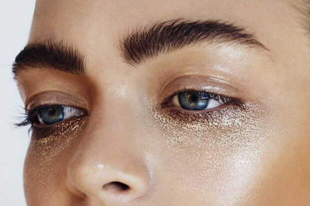 Густые брови стали в тренде в 21 веке. / Фото: sb.by Густые брови стали в тренде в 21 веке. / Фото: sb.by