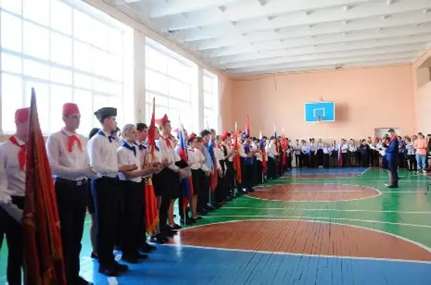 В Тамбове прошел смотр знаменных групп