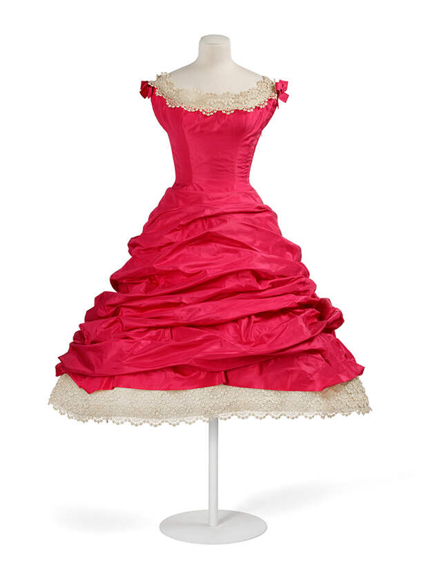 ПЛАТЬЕ Balenciaga Haute Couture, ВЕСНА-ЛЕТО 1955