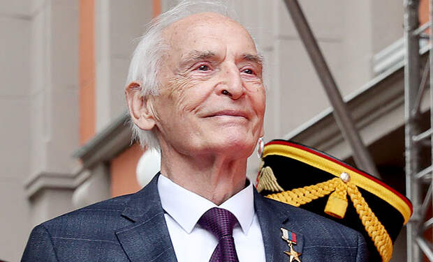 Ушел из жизни Василий Лановой: реакция знаменитостей