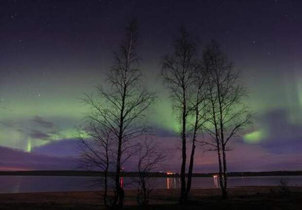 «Гигантский разлом» на Солнце: корональная дыра протянулась от полюса до полюса — Землю ждёт серия магнитных бурь