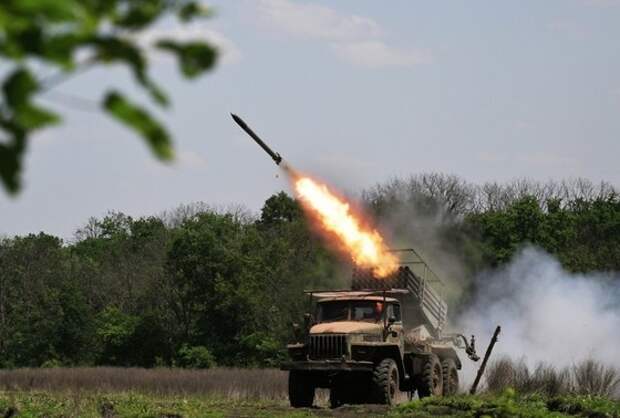 Армия России продолжает добиваться успехов на различных направлениях СВО. Что происходит в Часове Яре, Волчанске, Херсоне, какие последние новости с фронтов 13 августа?